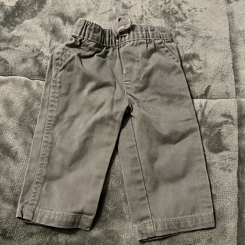Carter’s boys outfit size 6 months - Picture 5 of 7